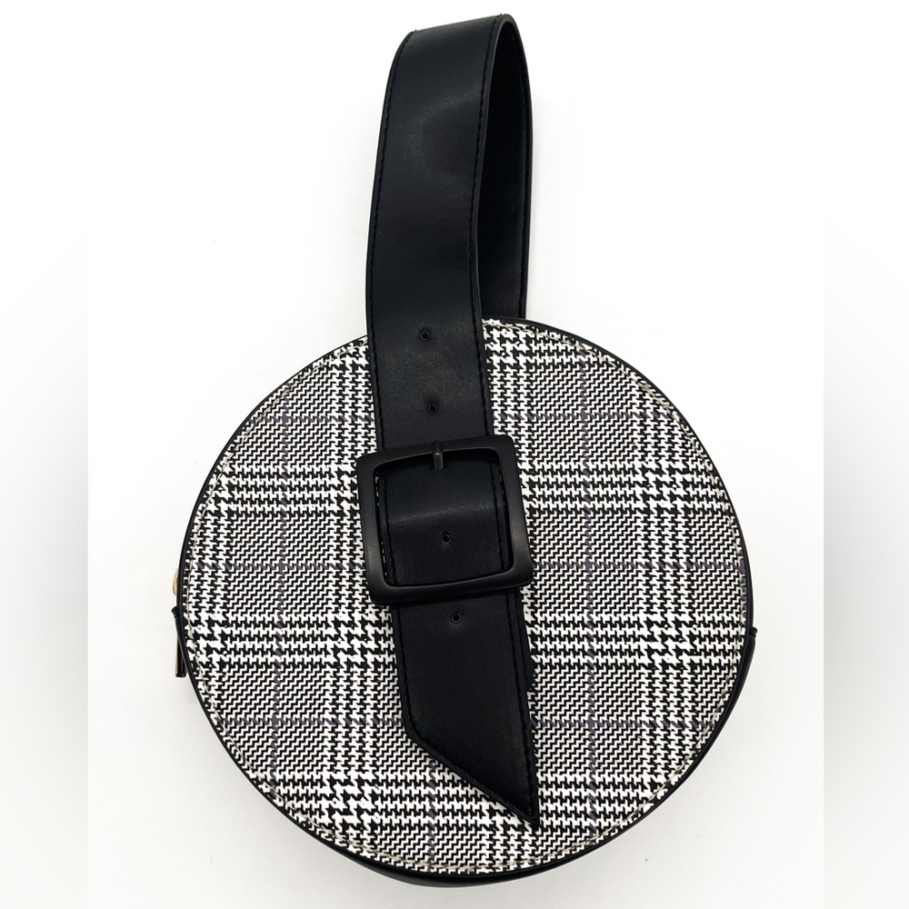 Round plaid print bag
